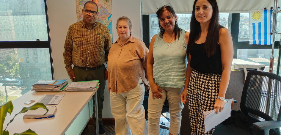 Entrevista de representantes de Tránsito de Florida con el director Aníbal Pintos