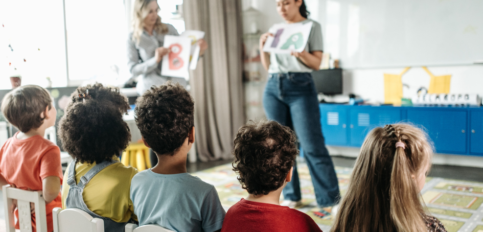 Niños en el aula