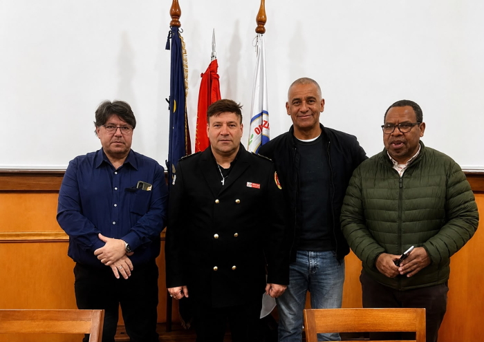 Lauro Paulette, Sub Oficial Mayor Javier Dure, Sub Of. Mayor (Ret.) Wilman Da Rosa, Aníbal Pintos. Lauro Paulette, Sub Oficial Mayor Javier Dure, Sub Of. Mayor (Ret.) Wilman Da Rosa, Aníbal Pintos.