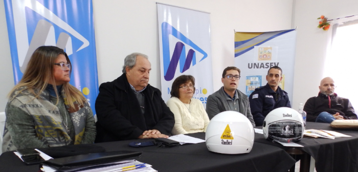 Autoridadesd e UNASEV, ULOSEV y Municipio de Migues prestas para firmar Acta