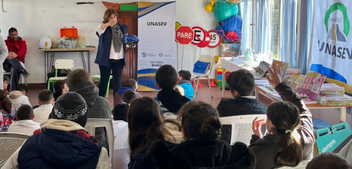 Intervención con estudiantes de Escuela N° 72, Rocha Intervención con estudiantes de Escuela N° 72, Rocha