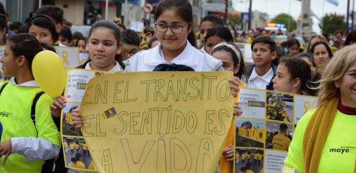 Caminata de cierre Mayo Amarillo en Artigas