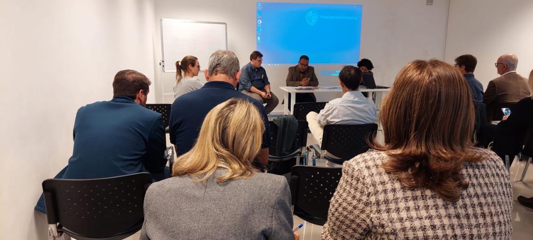 Vista parcial de asistentes a la reunión