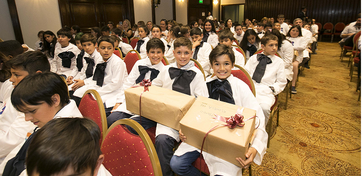 Imagen de escolares premiados. Imagen de escolares premiados.