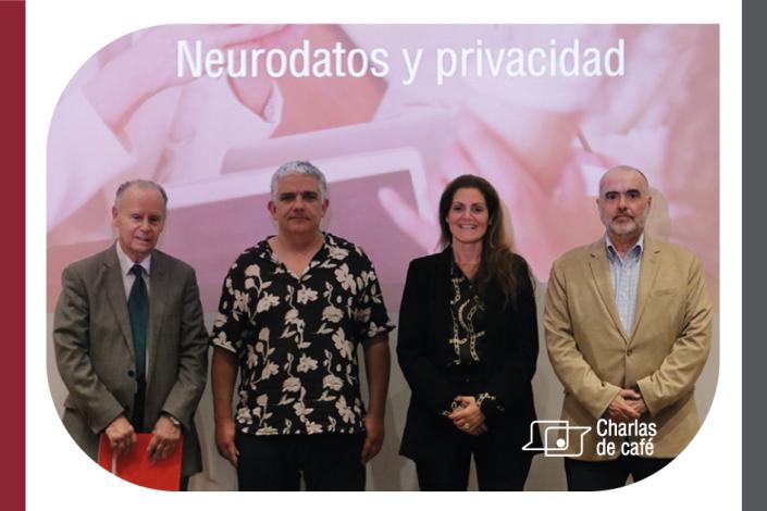 Felipe Rotondo, Juan Carlos Valle Lisboa, Eduardo Bertoni, Bárbara Muracciole, en la Charla de Café