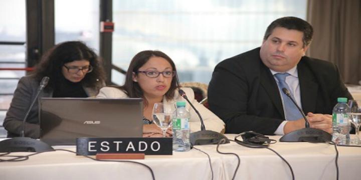 Foto de Fernanda Cardona y Nicolás Cendoya durante la sesión