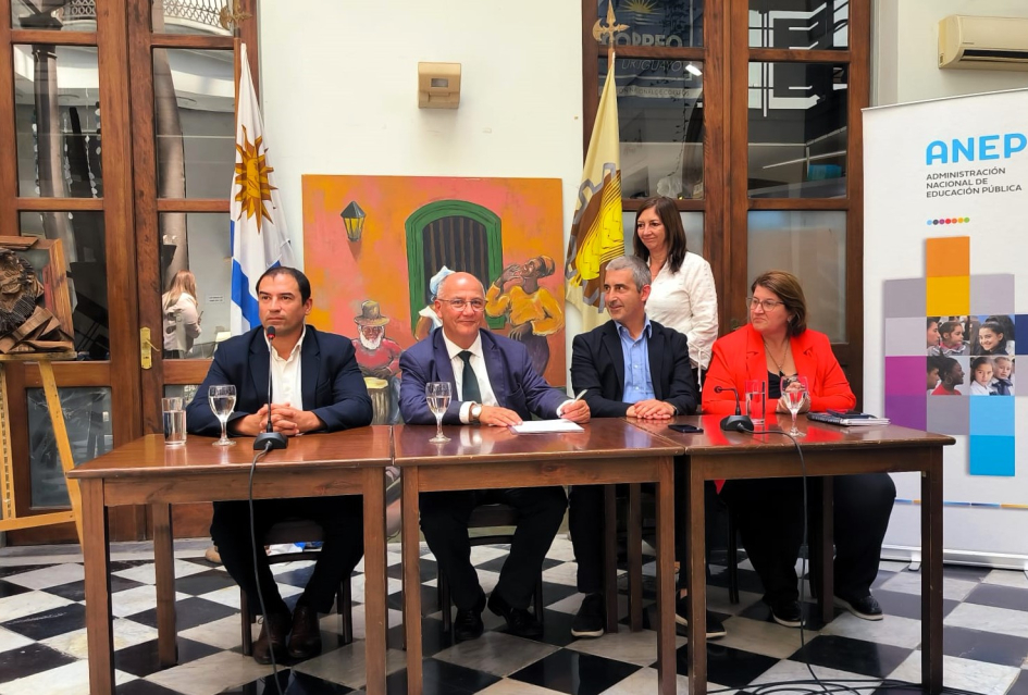 Bruno Fernández, Gonzalo Balseiro, Danial Caggiani y Virginia Verderese