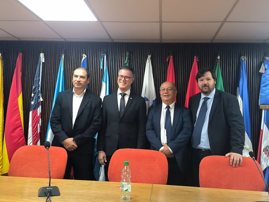 Bruno Fernández Iguini, Pablo Siris, Gonzalo Balseiro y Leandro Claramunt