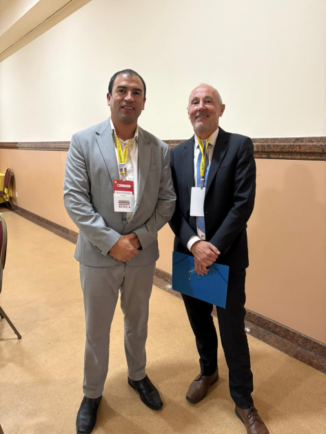 Vicepresidente de URSEC junto a Éric Fournier candidato de Francia a la oficina de la UIT-R Vicepresidente de URSEC junto a Éric Fournier candidato de Francia a la oficina de la UIT-R