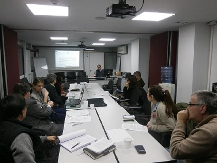 Foto durante la sesión de la reunión.