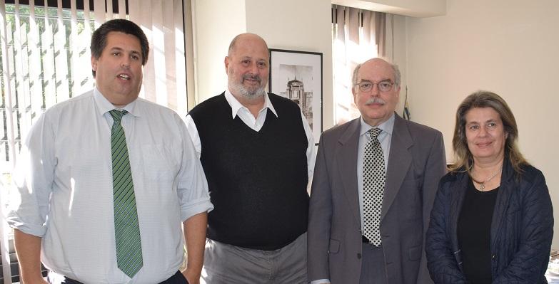 Visita del Director de la Oficina de Radiocomunicaciones de la UIT Imagen de Directorio de URSEC y el Director de la Oficina de Radiocomunicaciones de la UIT