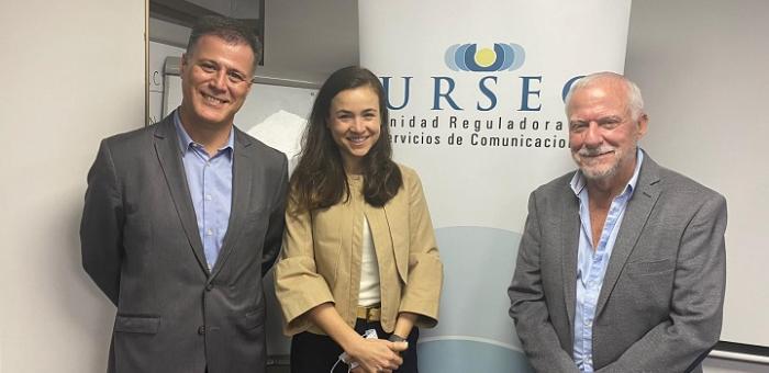 Foto de la Comisión Directiva de URSEC: Pablo Siris, Mercedes Aramendía y Gustavo Delgado