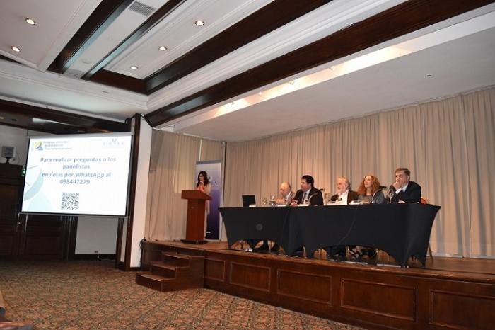 Primeras Jornadas Nacionales de Telecomunicaciones Foto durante una de las sesiones de las jornadas