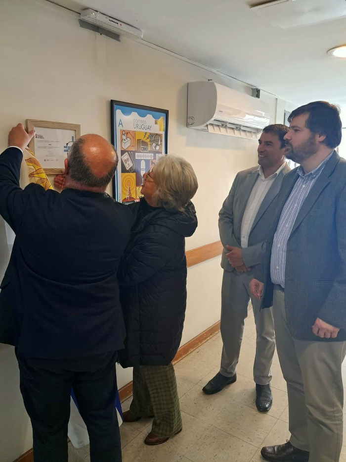 Directorio de Ursec junto a la Directora de InMujeres 