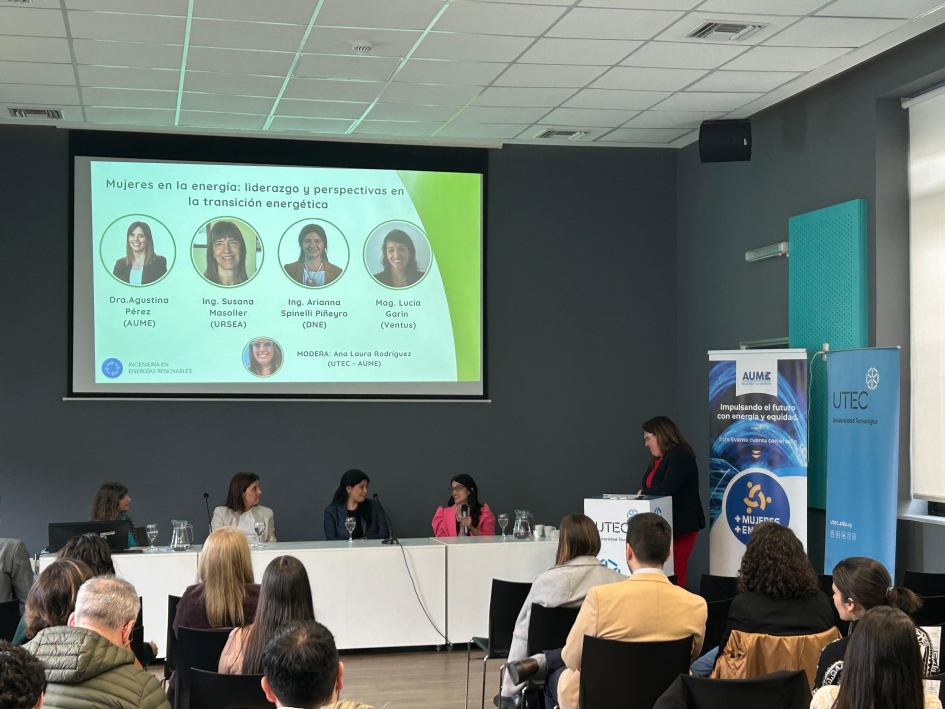 Mujeres en la Energía: liderazgo y perspectivas en la transición energética Mujeres en la Energía: liderazgo y perspectivas en la transición energética