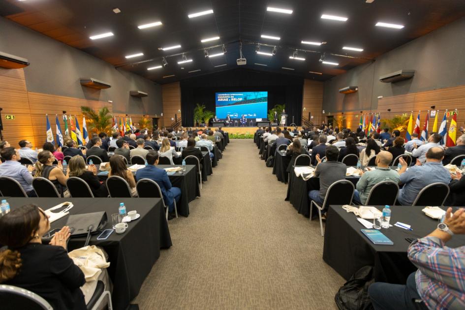 1ª Conferencia Internacional Conjunta ARIAE-RELOP 1ª Conferencia Internacional Conjunta ARIAE-RELOP