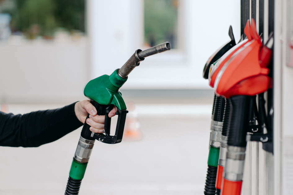 Surtidor de combustible